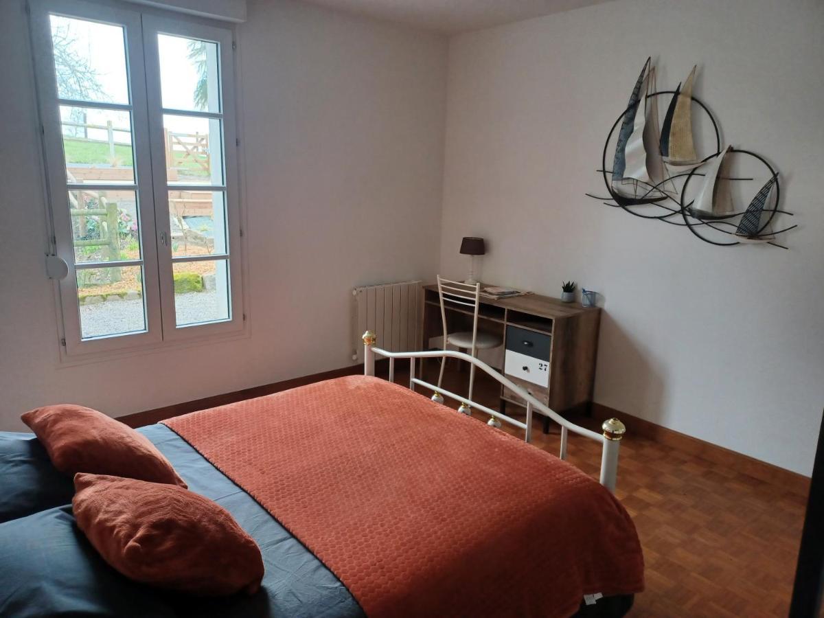 Maison Chaleureuse Avec Terrasse Et Vue Baie Avranches Eksteriør bilde